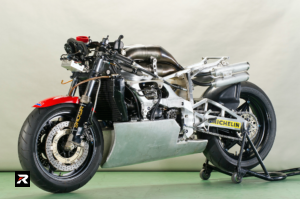 دراجة معكوسة البنية لفئة GP500